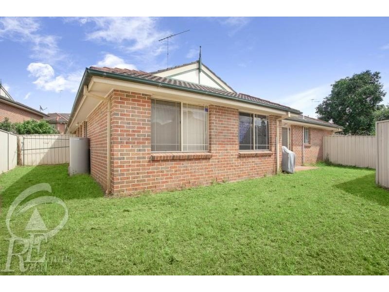 2/26 Wellwood Avenue, Moorebank NSW 2170