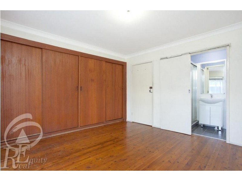 44 Balanada Avenue, Chipping Norton NSW 2170