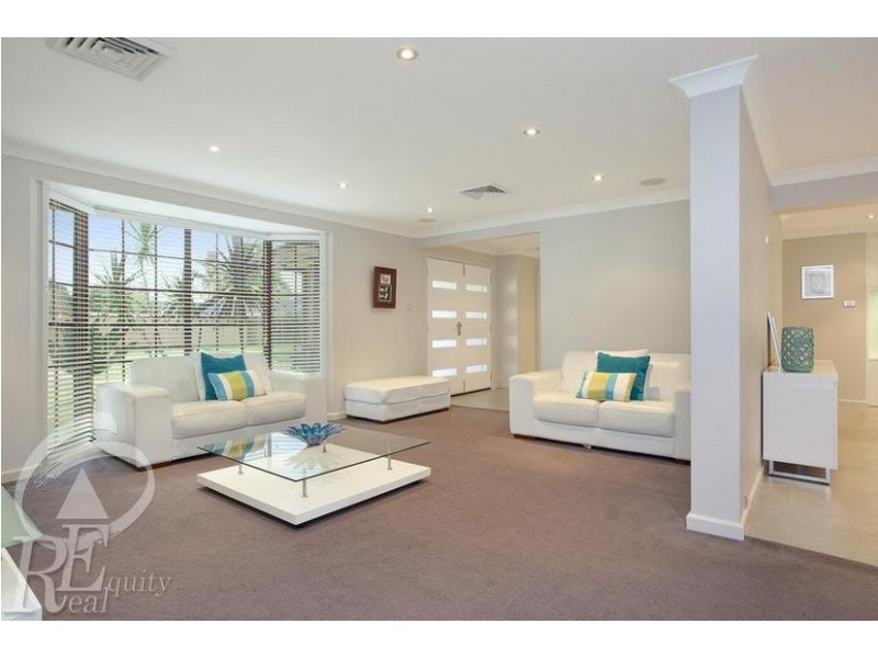 42 Wolverton Avenue, Chipping Norton NSW 2170
