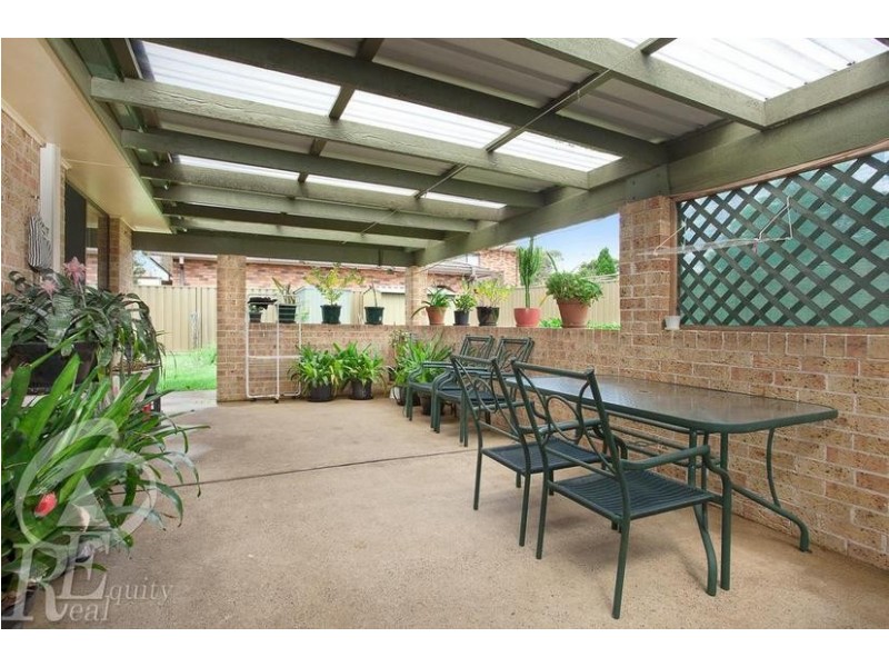 80 Rugby Crescent, Chipping Norton NSW 2170