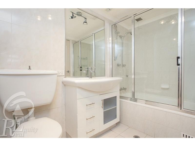 34/8 Mead Drive, Chipping Norton NSW 2170