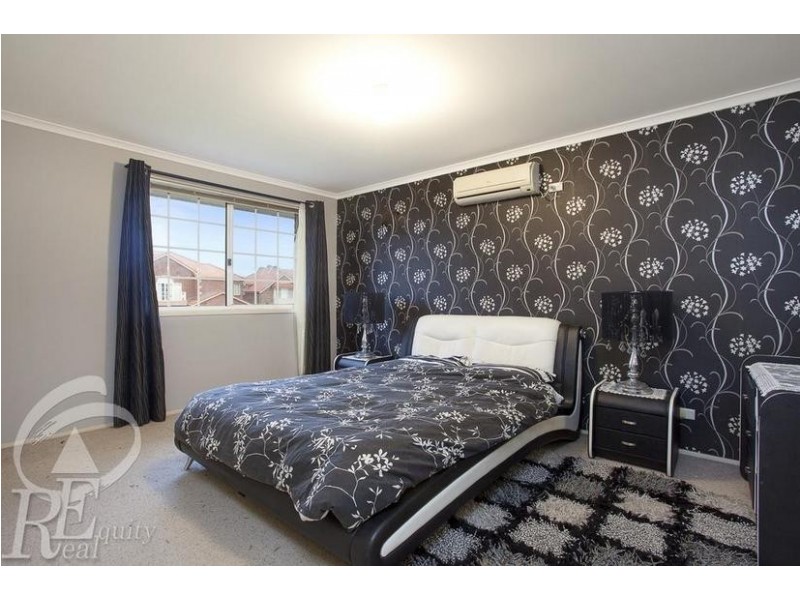 68a Nottingham Crescent, Chipping Norton NSW 2170