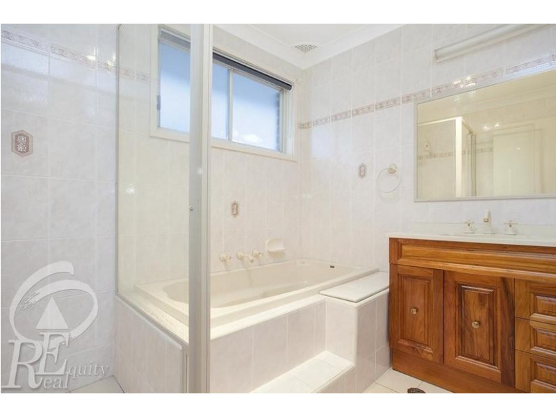 99 Rugby Crescent, Chipping Norton NSW 2170