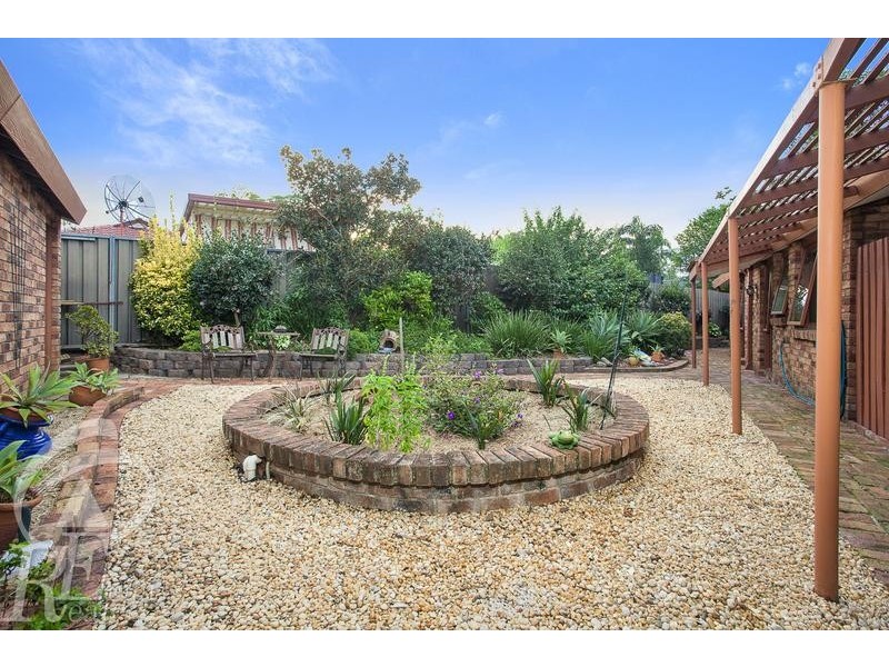 14 Sammut Crescent, Chipping Norton NSW 2170