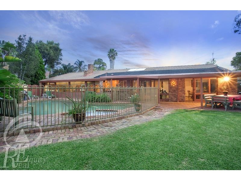 14 Sammut Crescent, Chipping Norton NSW 2170