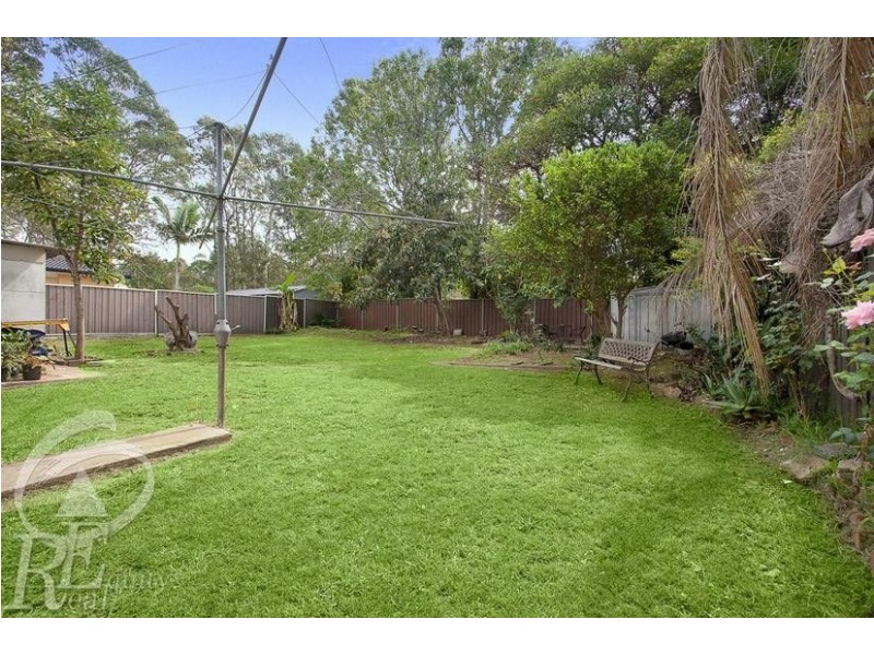 17 Balanada Avenue, Chipping Norton NSW 2170