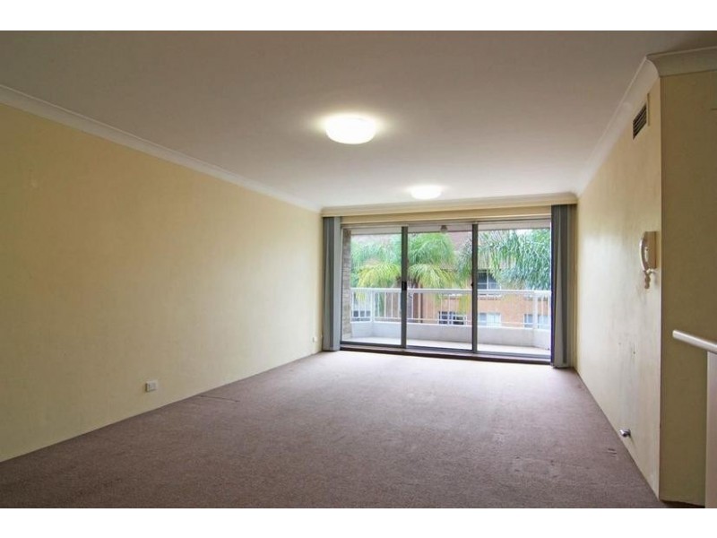 21/7 Mead Drive, Chipping Norton NSW 2170