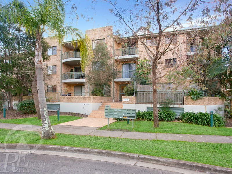 2/211 Mead Place, Chipping Norton NSW 2170