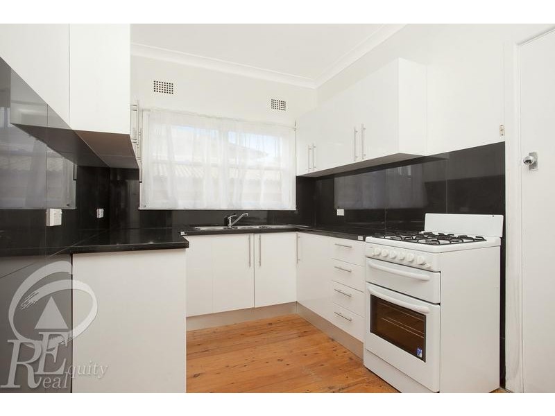 89 Woodlands Road, Liverpool NSW 2170