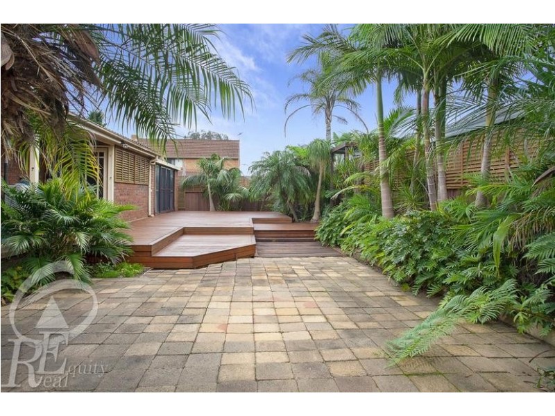 23 Banbury Crescent, Chipping Norton NSW 2170