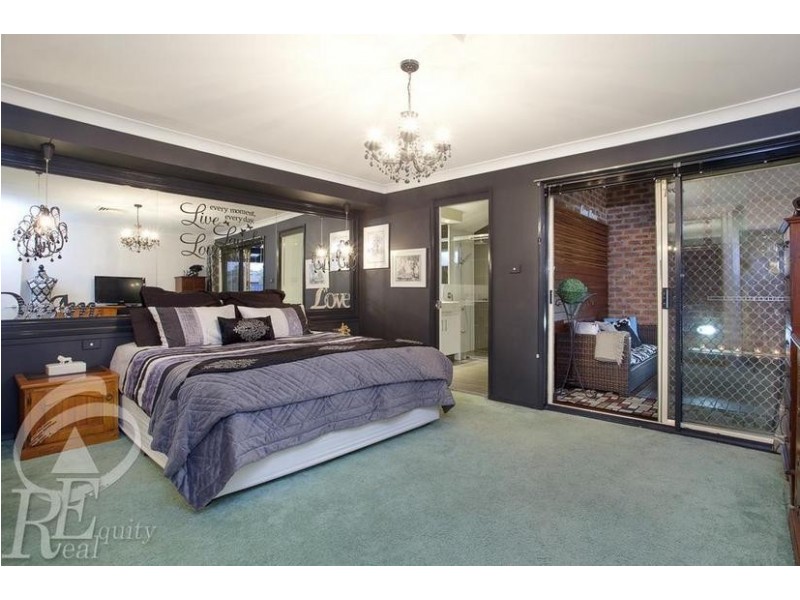 180 Longstaff Avenue, Chipping Norton NSW 2170