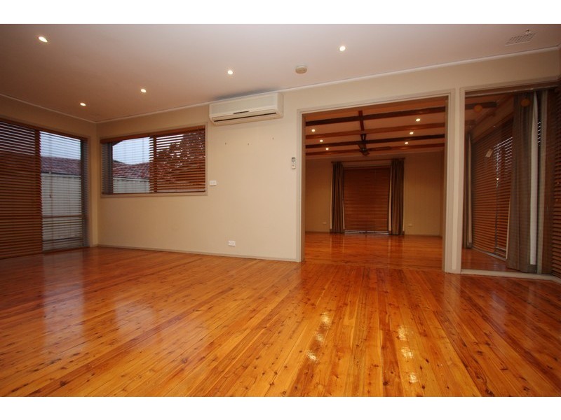 3 Longstaff Avenue, Chipping Norton NSW 2170