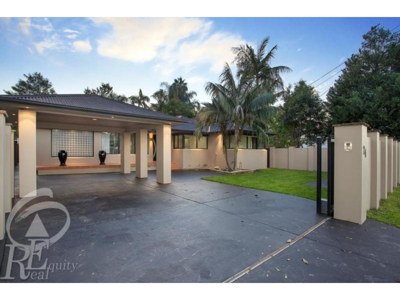 24 Governor Macquarie Drive, Chipping Norton NSW 2170