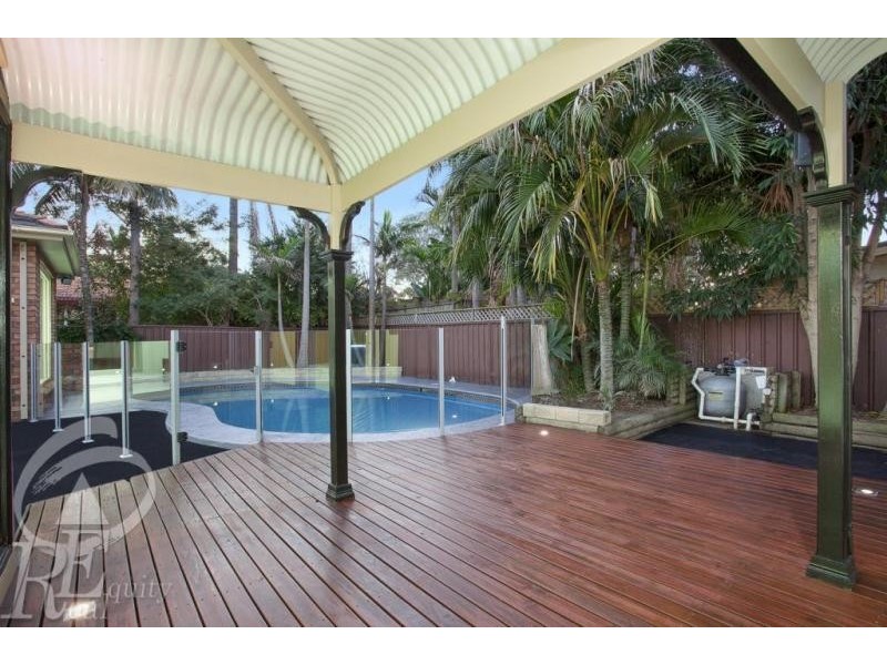 24 Governor Macquarie Drive, Chipping Norton NSW 2170