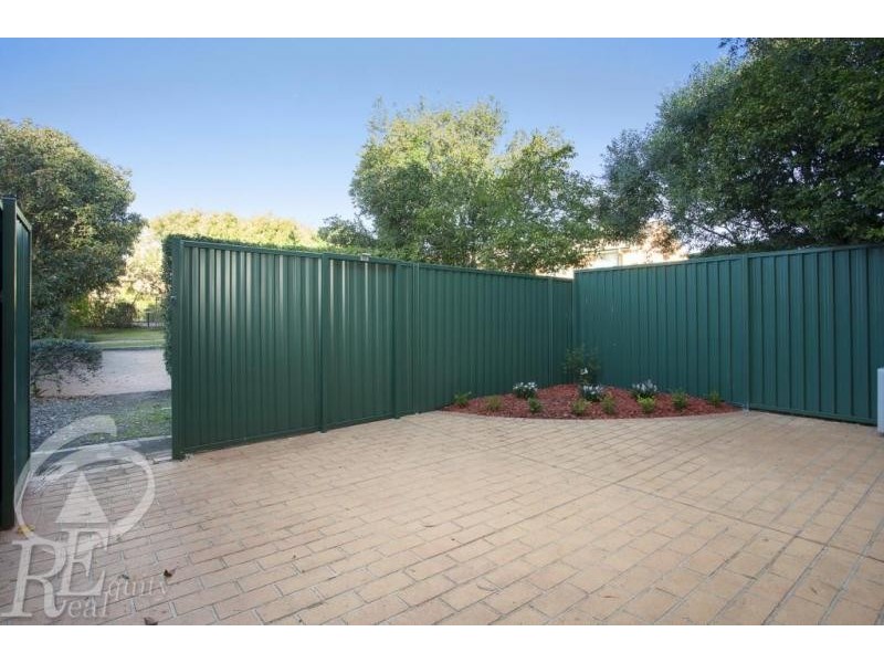 3/6 Ernest Avenue, Chipping Norton NSW 2170