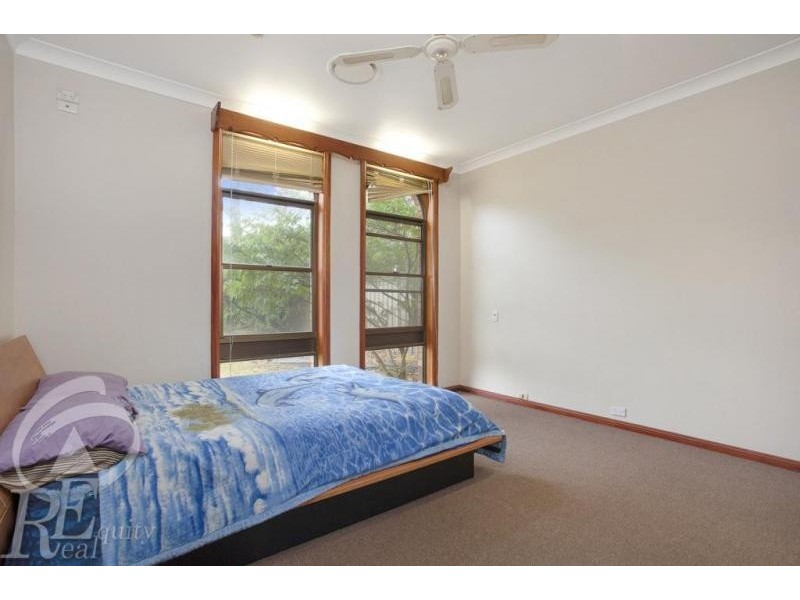 20 Central Avenue, Chipping Norton NSW 2170