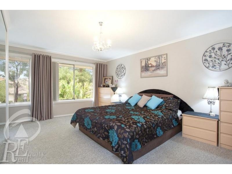 21 Ernest Avenue, Chipping Norton NSW 2170