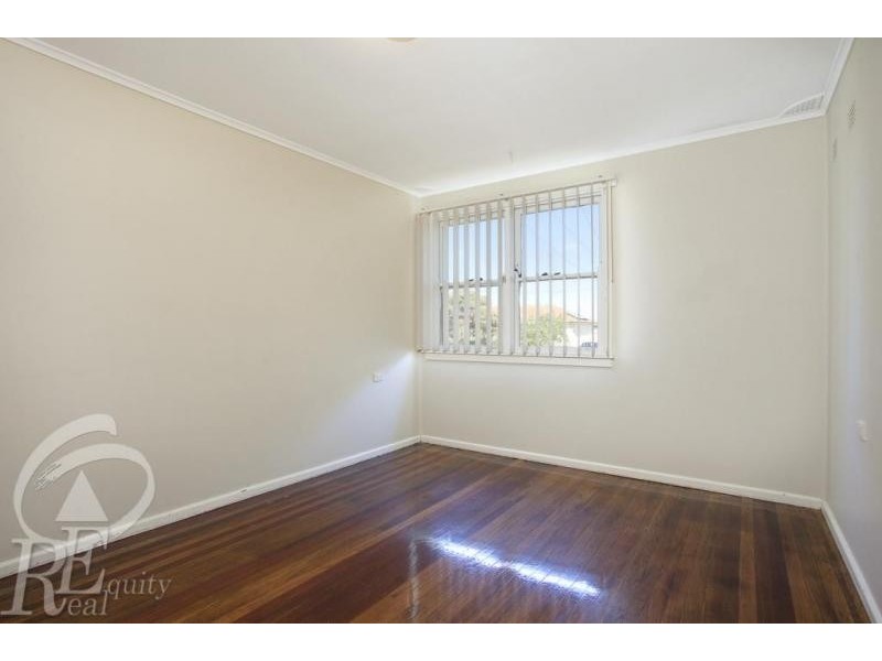 9 Tarakan Street, Holsworthy NSW 2173
