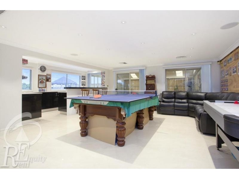 32 Elouera Crescent, Moorebank NSW 2170