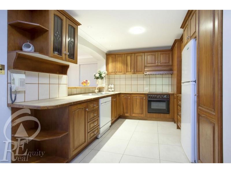 32 Elouera Crescent, Moorebank NSW 2170