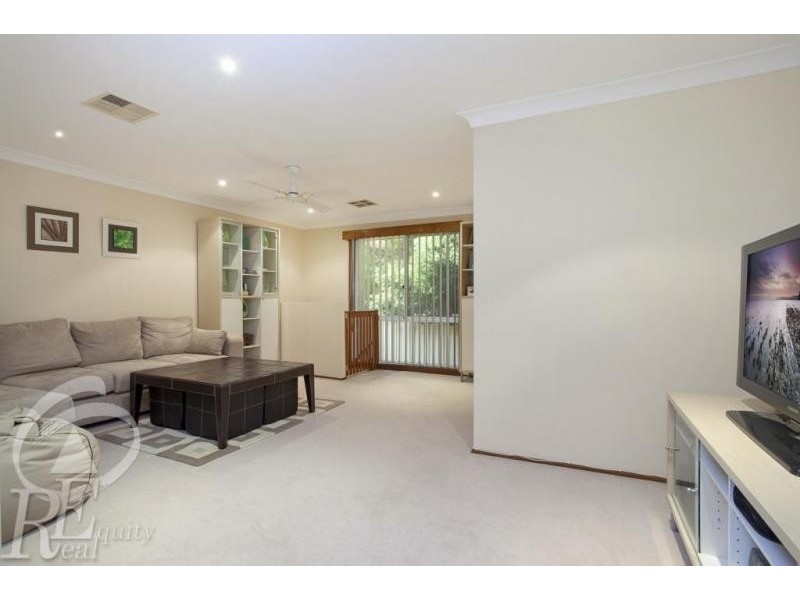 67b Ascot Drive, Chipping Norton NSW 2170