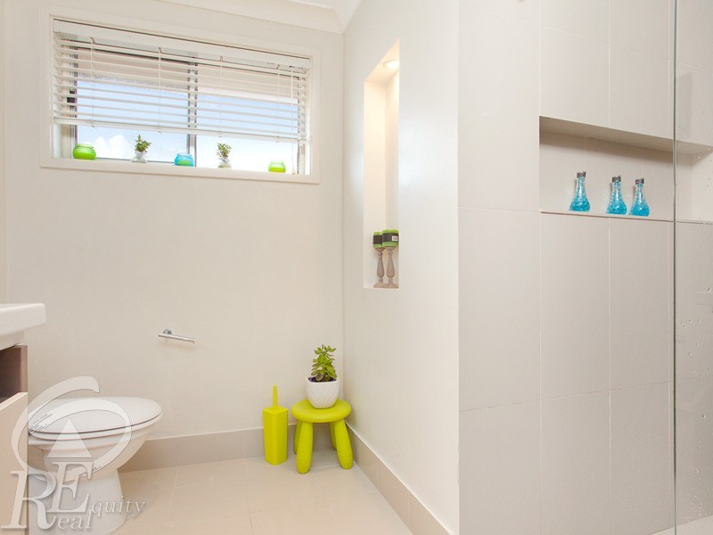 78 Bungarra Crescent, Chipping Norton NSW 2170