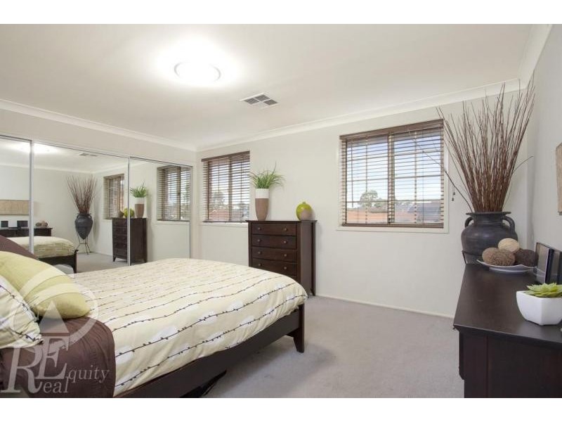 111 Rugby Crescent, Chipping Norton NSW 2170