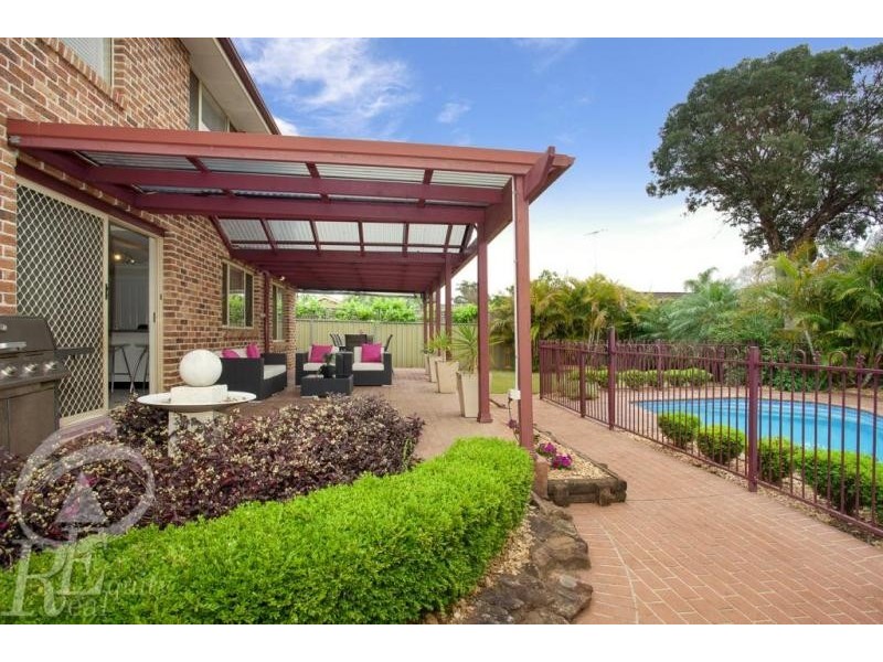 111 Rugby Crescent, Chipping Norton NSW 2170