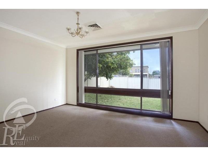 241 Newbridge Road, Chipping Norton NSW 2170