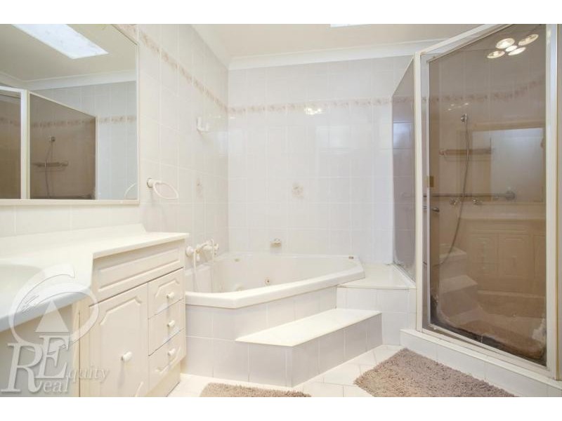 17 Stockton Avenue, Moorebank NSW 2170