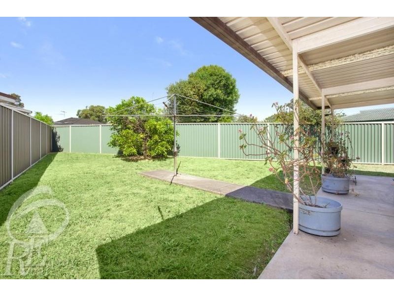 17 Stockton Avenue, Moorebank NSW 2170