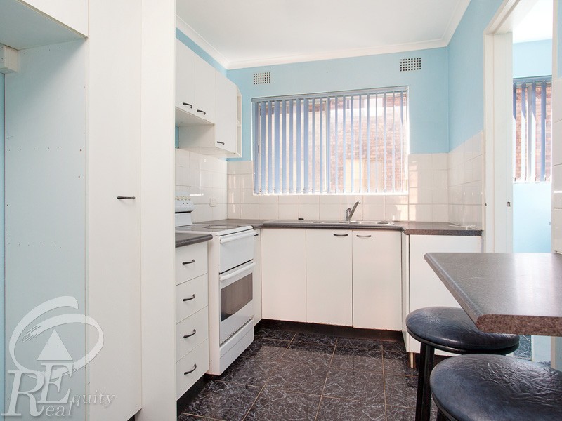 4/120 Moore Street, Liverpool NSW 2170