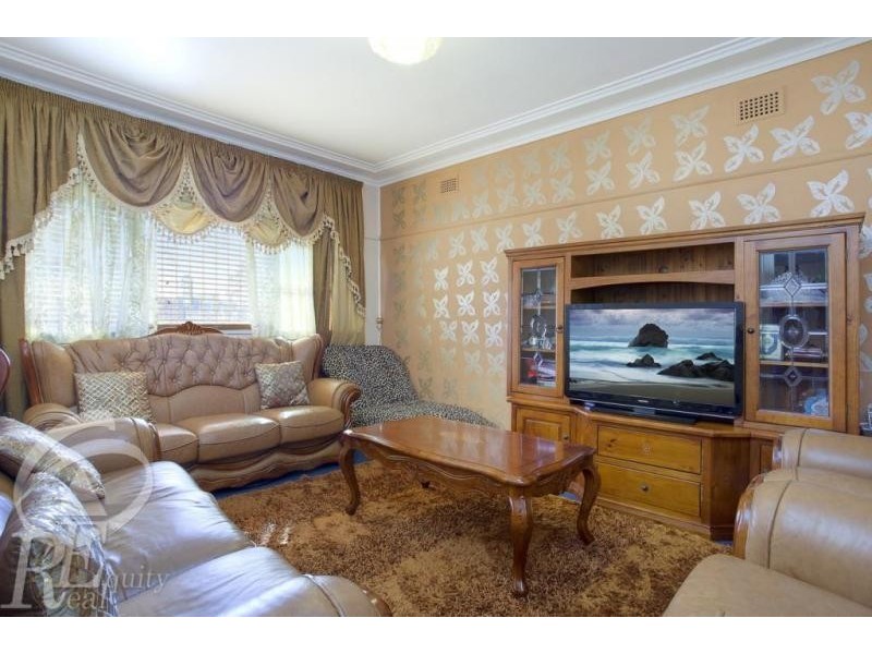 276 Newbridge Road, Moorebank NSW 2170