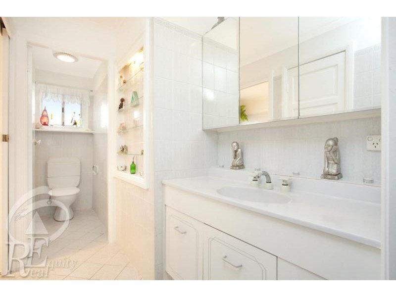 21 Ernest Avenue, Chipping Norton NSW 2170