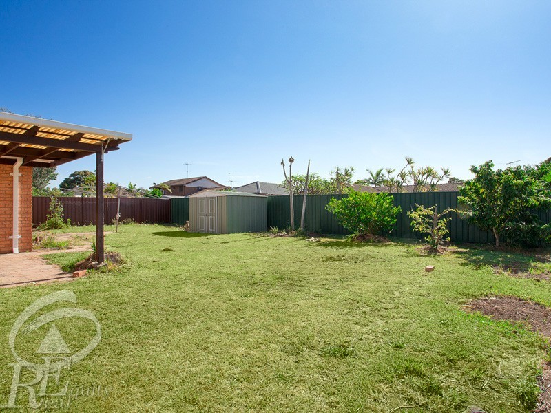 35 Ernest Avenue, Chipping Norton NSW 2170