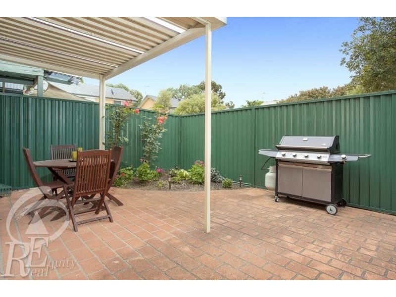 4 Frank Oliveri Drive, Chipping Norton NSW 2170