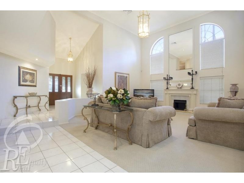 14 Central Avenue, Chipping Norton NSW 2170