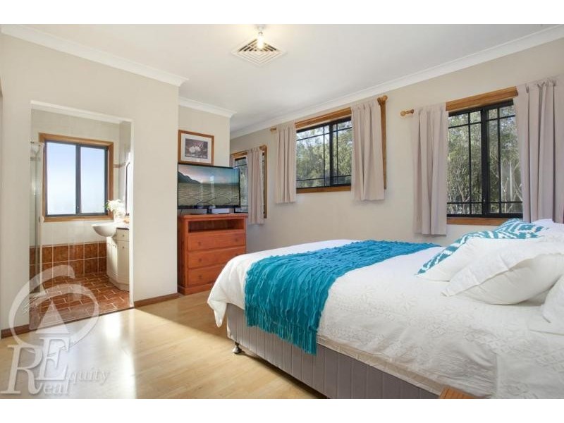 97 Ascot Drive, Chipping Norton NSW 2170