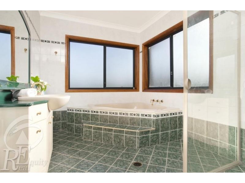 97 Ascot Drive, Chipping Norton NSW 2170