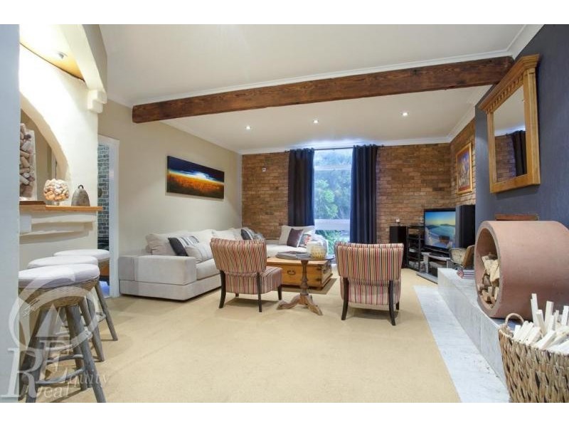 13 Elouera Crescent, Moorebank NSW 2170