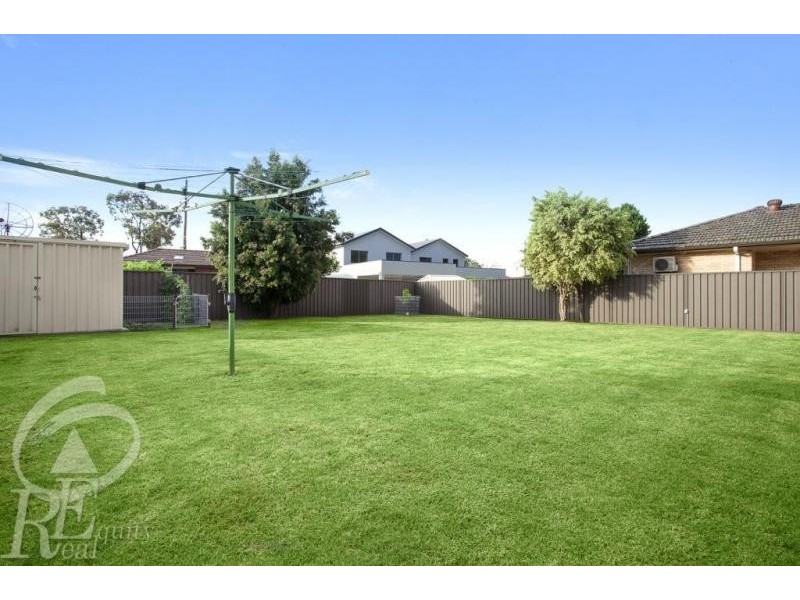 22 Longstaff Avenue, Chipping Norton NSW 2170