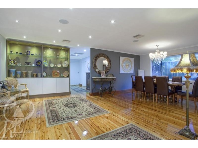 19 Ikara Crescent, Moorebank NSW 2170