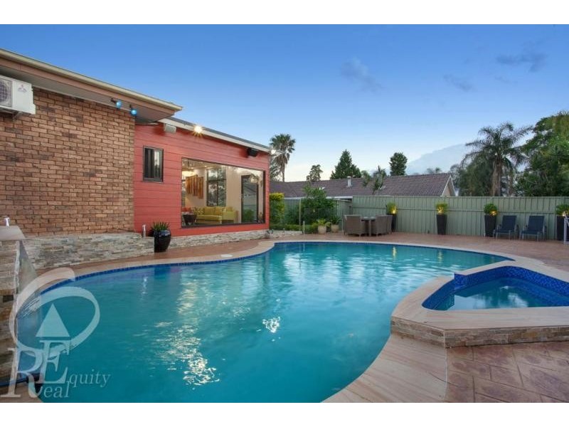 19 Ikara Crescent, Moorebank NSW 2170