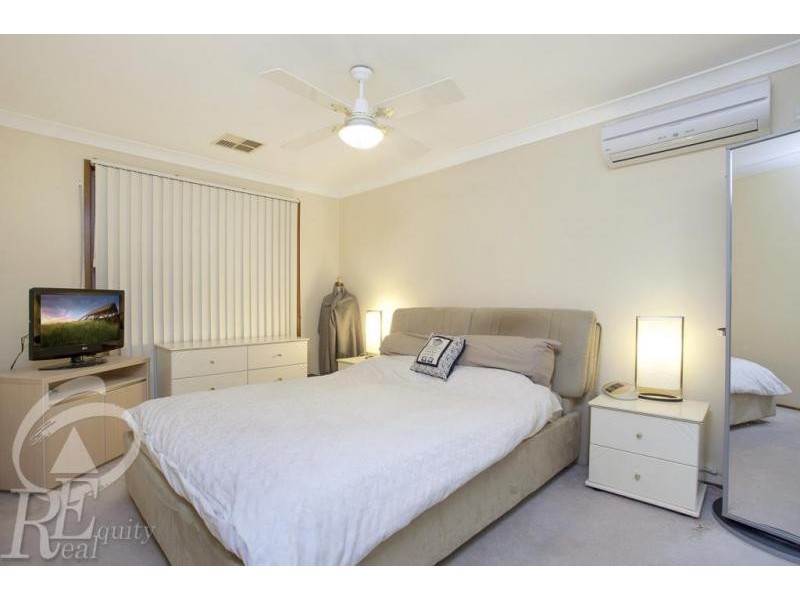 67b Ascot Drive, Chipping Norton NSW 2170