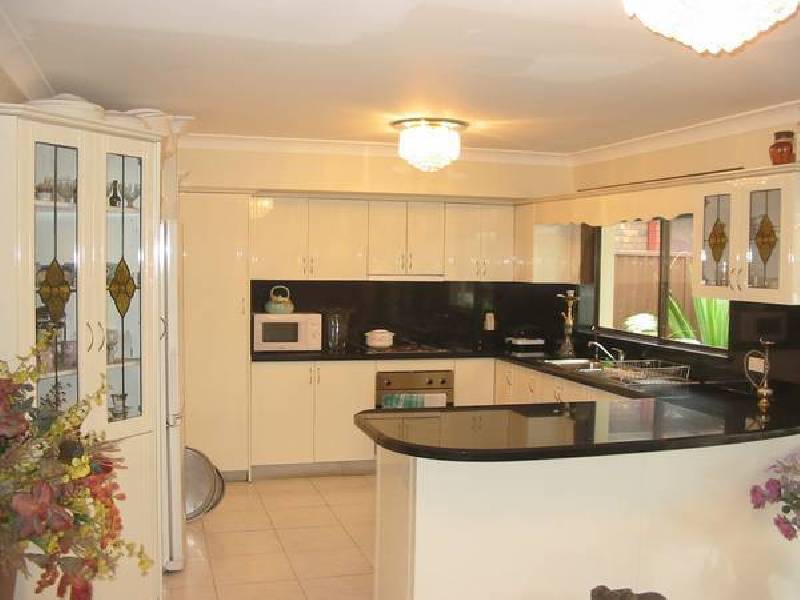 Chipping Norton NSW 2170