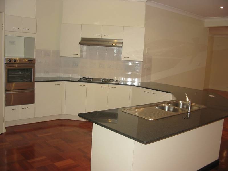 Voyager Point NSW 2172