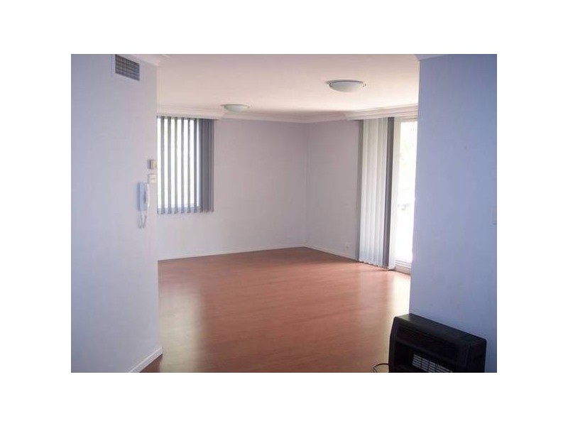 Chipping Norton NSW 2170