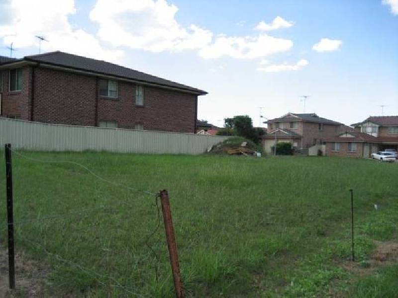 2 Cheltenham Street, Chipping Norton NSW 2170
