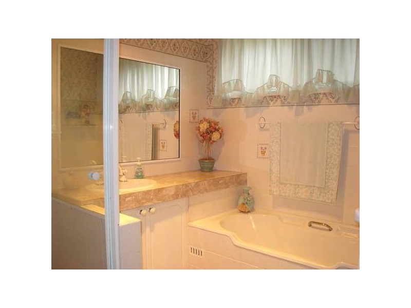 Chipping Norton NSW 2170