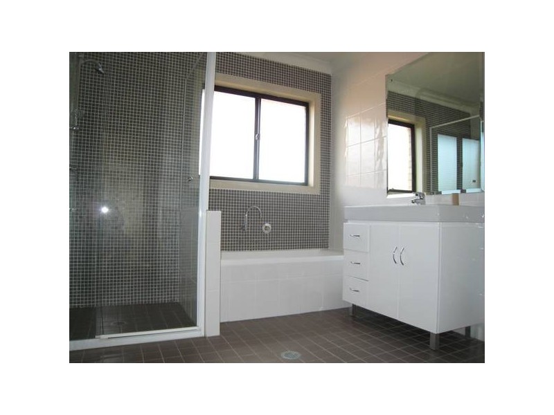 Chipping Norton NSW 2170